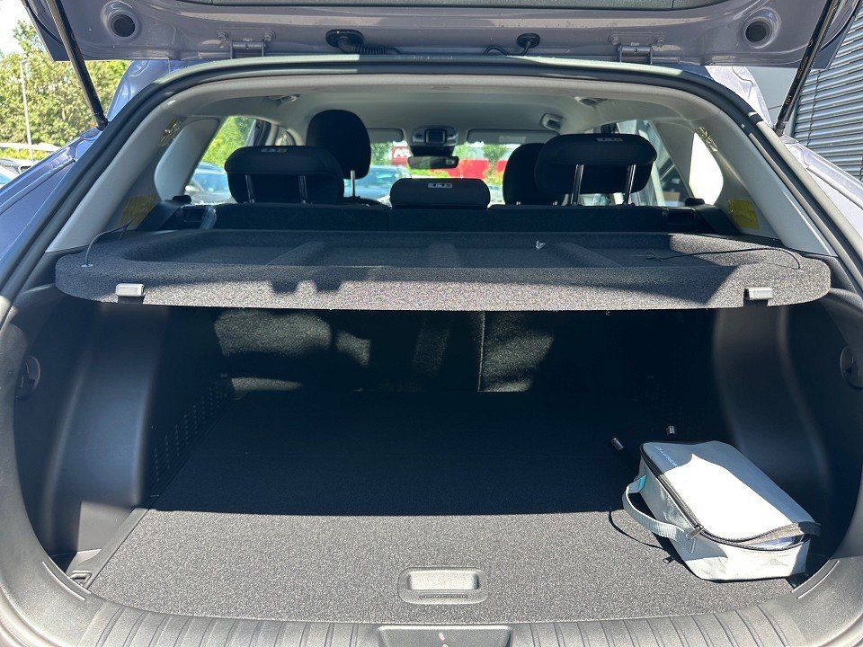 Fahrzeugabbildung Hyundai KONA 1.6 Hybrid DCT SELECT Funktion