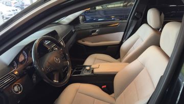 Mercedes E 300 - 11