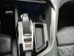 PEUGEOT 3008 GT-Line, ESP,NAVI,LED,LEDER,SHZ,AHK,PANO PEUGEOT 3008 GT-Line, ESP,NAVI,LED,LEDER,SHZ,AHK,PANO