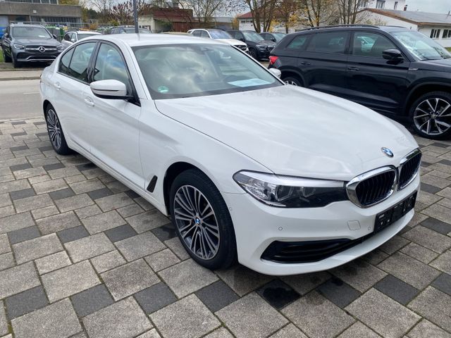 BMW 530e iPerformance Sport Line Navi ParkAssist