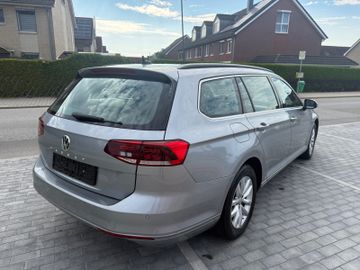 Volkswagen Passat Variant - 10