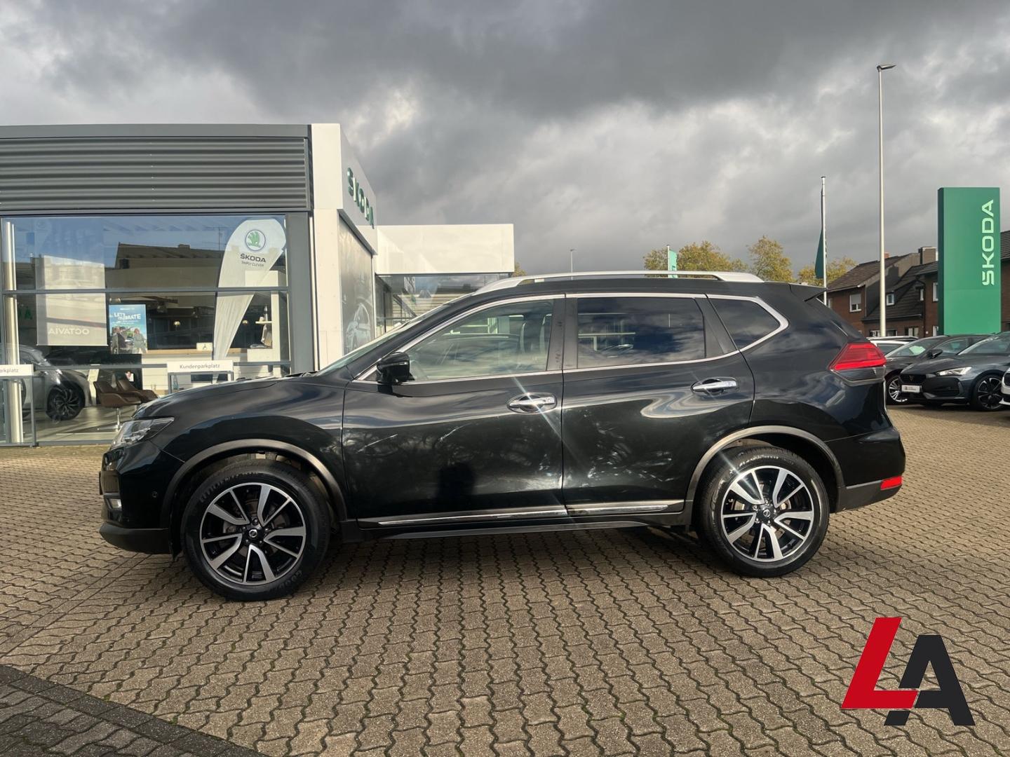Nissan X-Trail TEKNA 1,6 163 PS LEDER PDC LED KAMERA NA