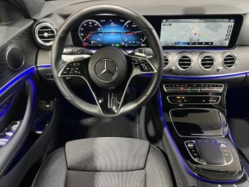 Mercedes E 220 - 7