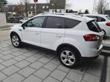 Ford Kuga 2,5 4x4 White Magic 5-tronic White Magic - Ford Kuga: Weiß, Magic