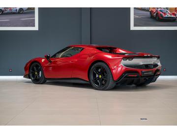 صورة 8 لـ 2022 Ferrari 296 GTB