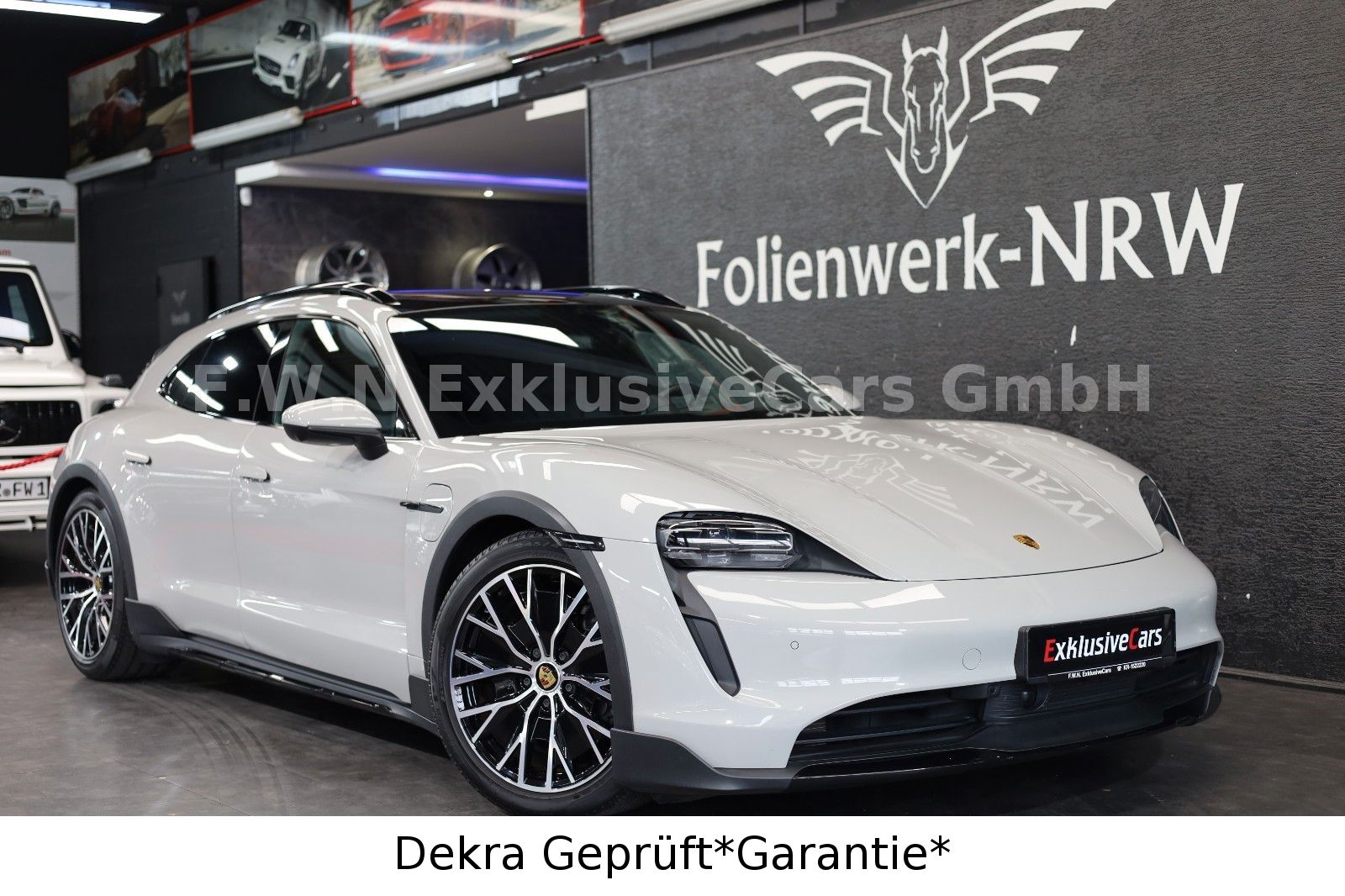 PORSCHE Taycan Cross Turismo 4 93kWh*ACC*LED*2xDispl.*
