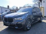 BMW X5 M50 i M-Sport ACC PANO MEM HUD 360 Soft Clo - BMW Unfallwagen
