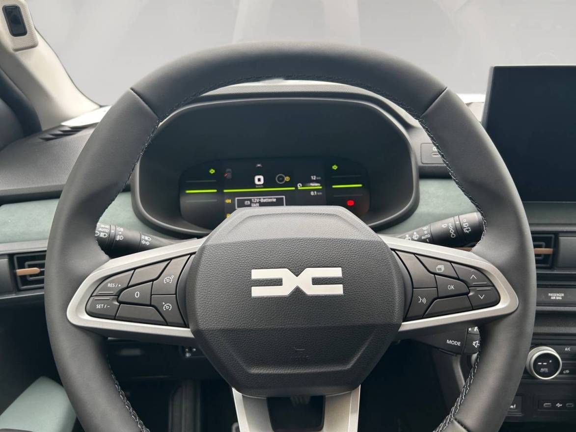 Fahrzeugabbildung Dacia Sandero Stepway Extreme TCe 110