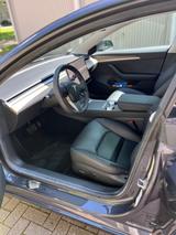 Tesla Model 3 Hinterradantrieb RWD LFP 60 kWh SoH 96% - Tesla Gebrauchtwagen in Duisburg