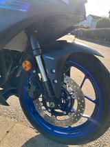 Yamaha YZF-R 3| EZ 09/2023| nur 1.550 km| Top Zustand - YAMAHA YZF R3