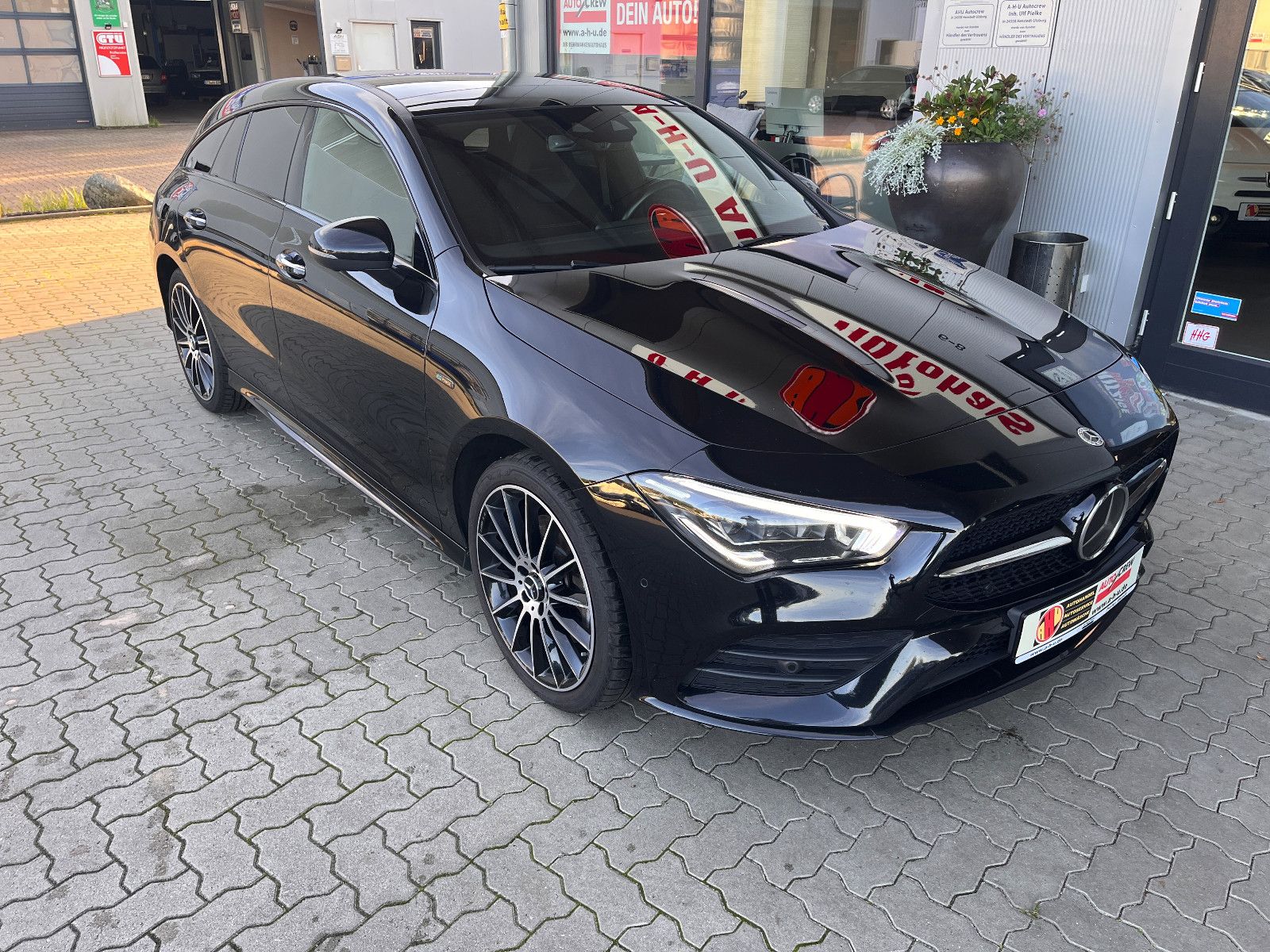 Fahrzeugabbildung Mercedes-Benz CLA   Shooting Brake 250 e  AMG-Line