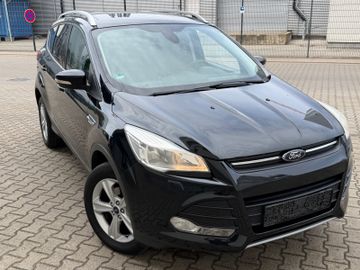 Ford Kuga - 2