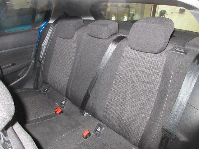 Fahrzeugabbildung Peugeot 308 Active Pack 1.2T LED/NAVI/PDC/ALU/TEMPOMAT