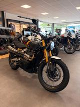 Triumph Scrambler 900 / Neues Modell / Garantie 05/2030! - TRIUMPH 900 SCRAMBLER