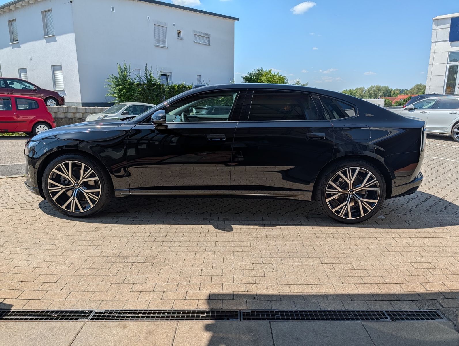 Volvo ES90 - Bild 14