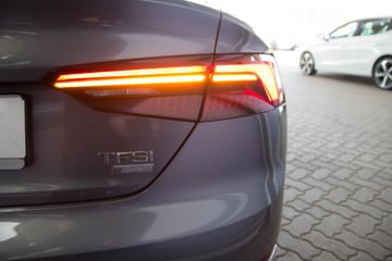 Audi A5 2.0 TFSI Sportback Sport LEDVIRTUALNAVI