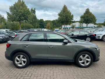 Audi Q3 - 4