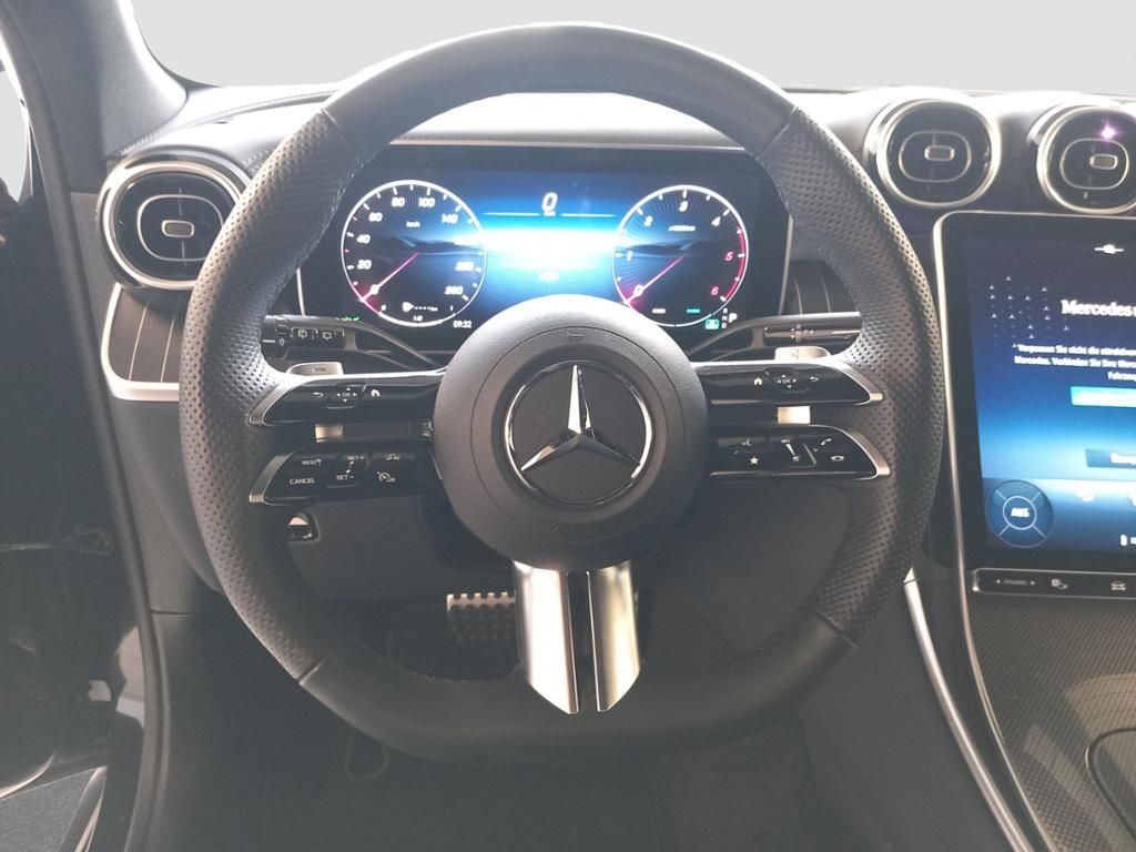 Fahrzeugabbildung Mercedes-Benz GLC 220 d 4MATIC AMG*Night*Navi*KeyLess*RFK*PDC