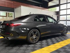 MERCEDES-BENZ E 220d/AMG-LINE/DISTR+/360GRAD/MBUX/J.STERNE