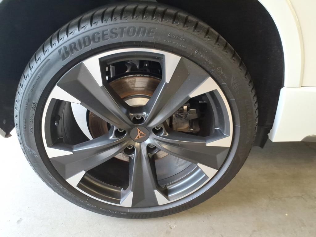 Cupra Ateca 2.0 TSI 221kW AHK*Tempo*Nav*PDC*RFK*Klima