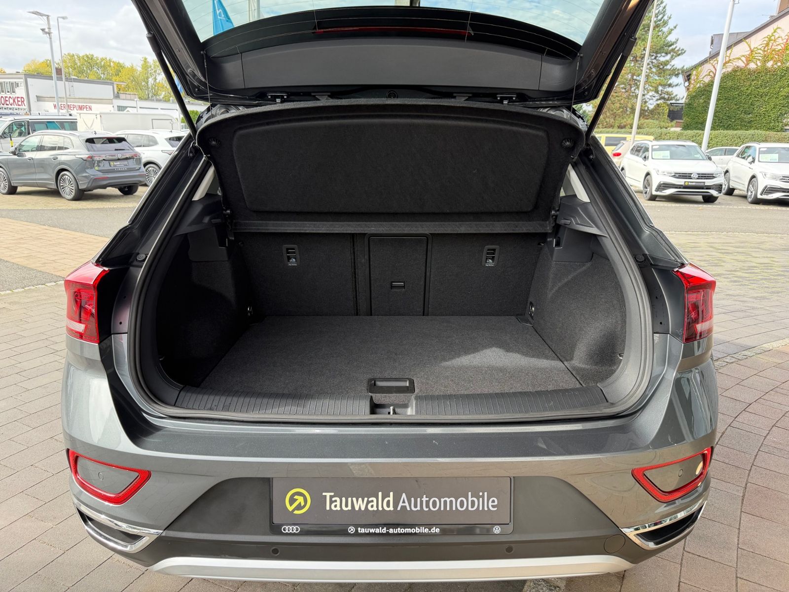 Volkswagen T-Roc - Bild 9