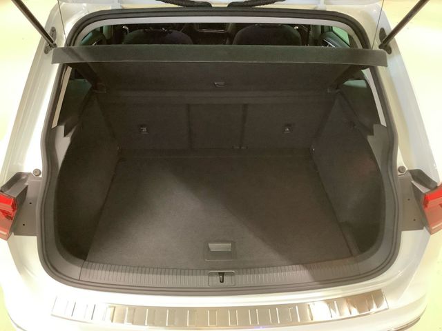 Tiguan Highline R-Line 1,5 TSI 110 kW DSG   LED,