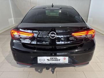 Fotografie 10 des Opel Insignia Grand Sport 2.0 Diesel Automatik Elegan