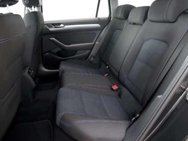 Fahrzeugabbildung Volkswagen Passat Variant GTE 1.4 TSI | LED AHK RFK