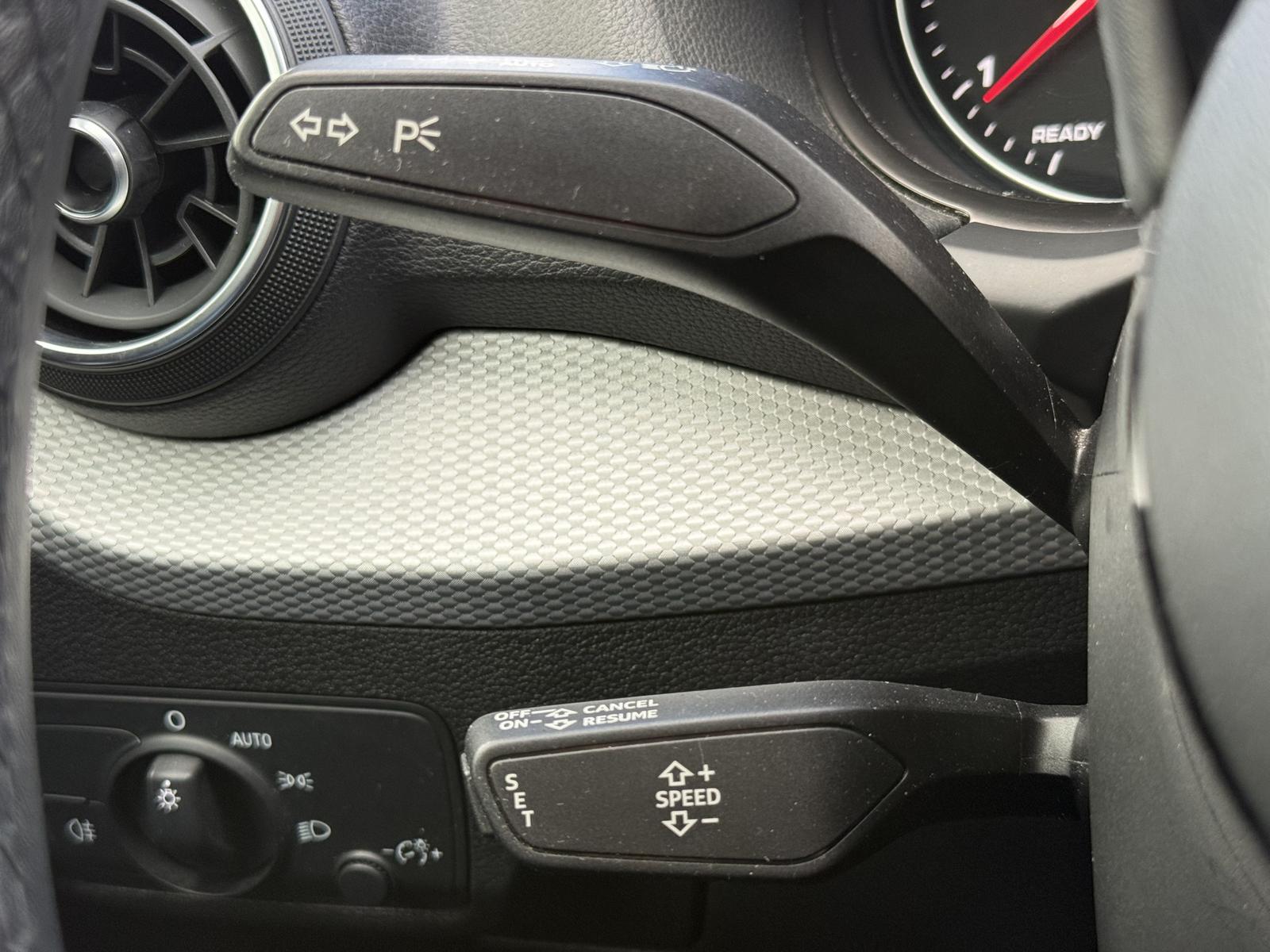 Audi Q2 35 TFSI Advanced,R-Kamera,Kessy,Navi,2-Zonen