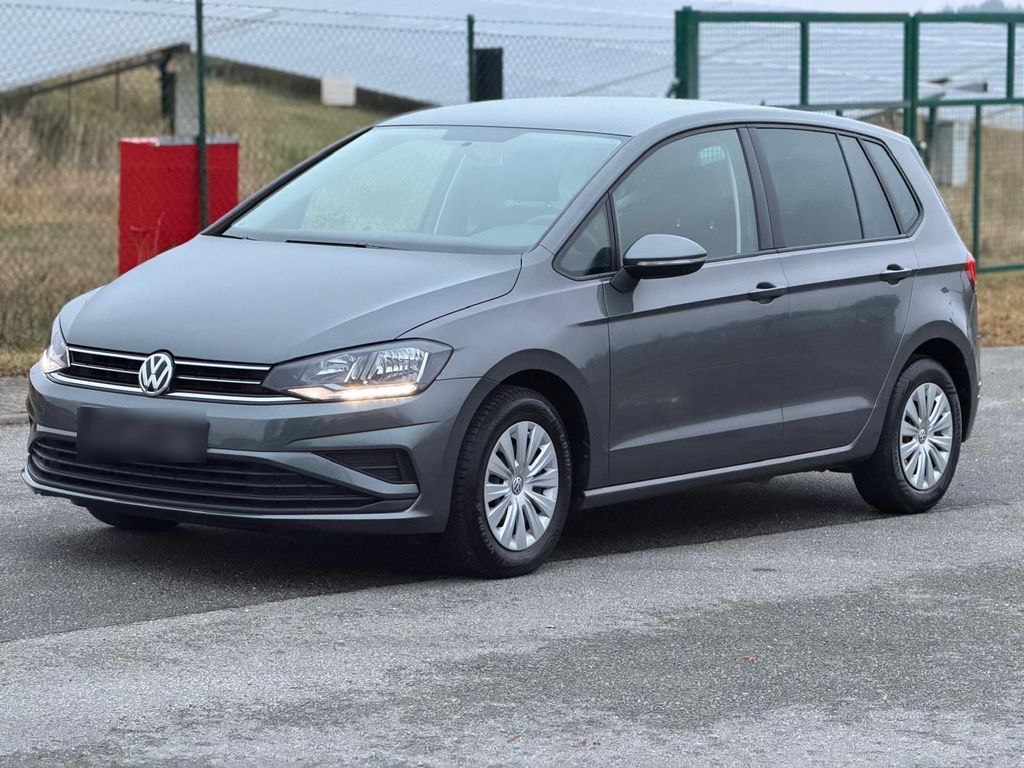 Image of Volkswagen Golf Sportsvan