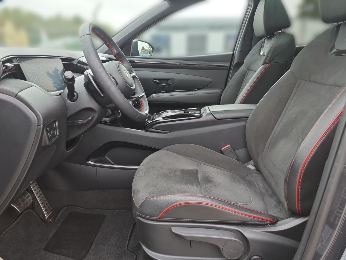Fahrzeugabbildung Hyundai Tucson Line Hybrid 1.6 T-GDi 230PS 6-AT 2WD N LI