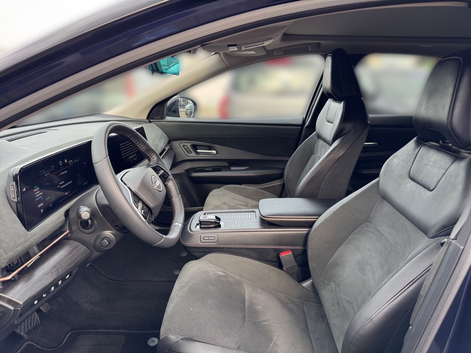 Fahrzeugabbildung Nissan Ariya Evolve Pack e-4orce *BOSE*SCHIEBEDACH*NAVI