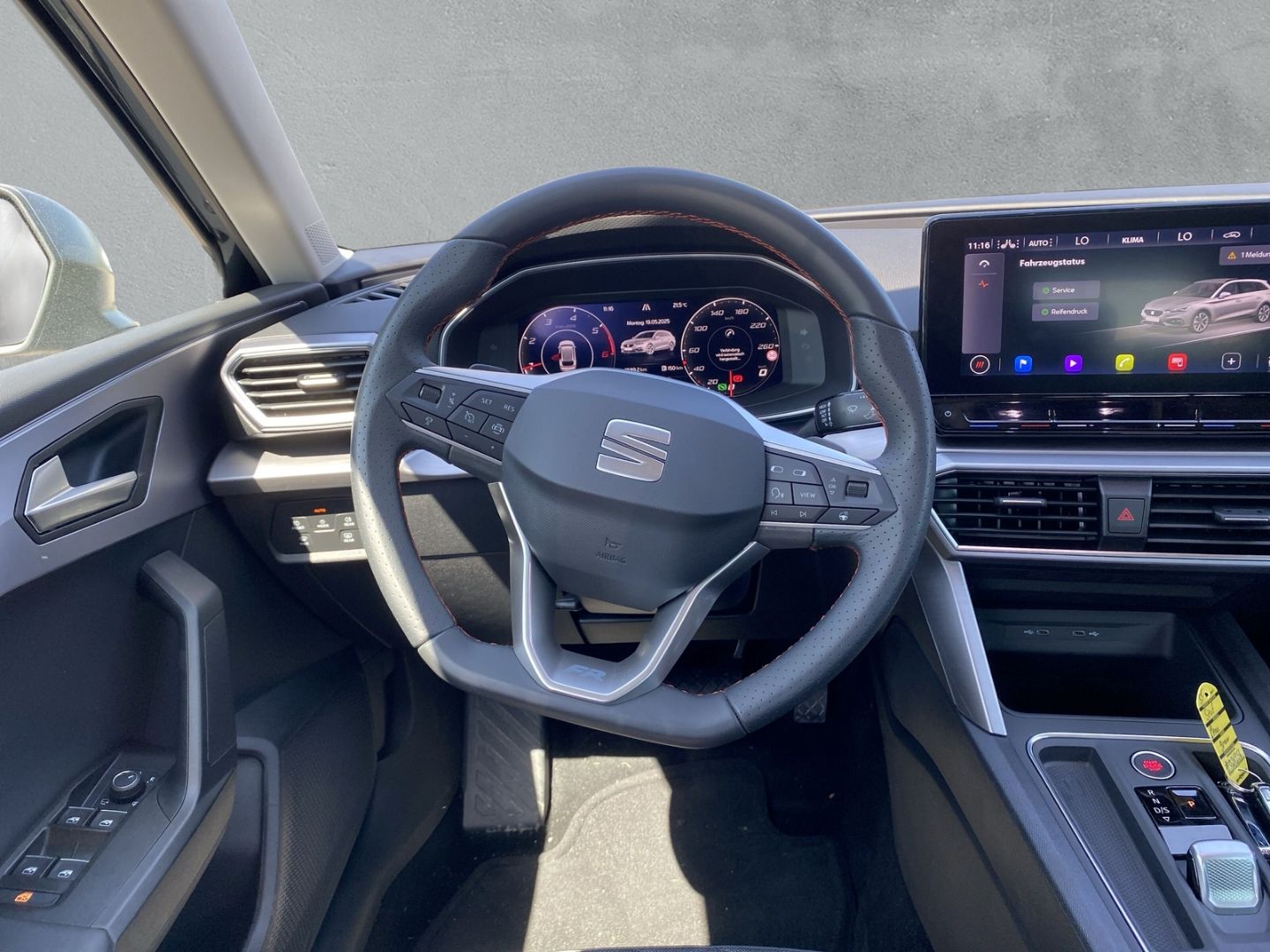 Fahrzeugabbildung SEAT Leon Sportstourer FR 2.0 TDI EU6d Navi Digitales