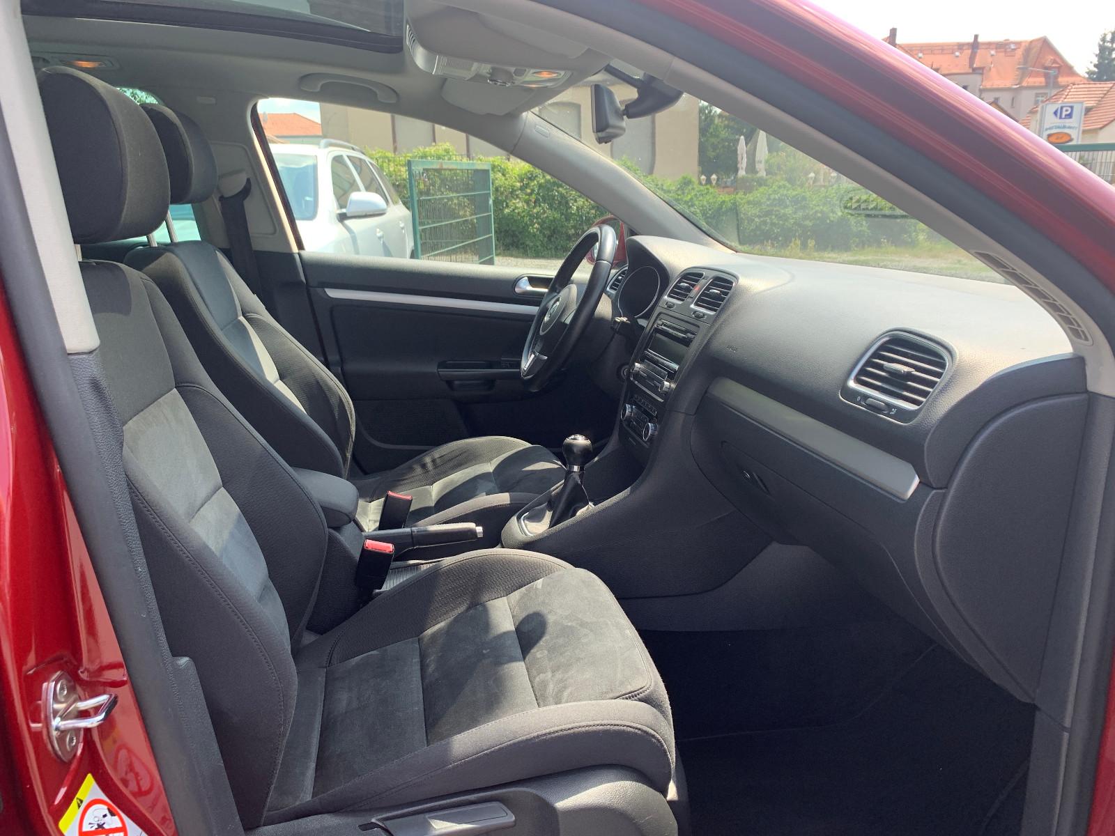 Volkswagen Golf 2010 — photo 11
