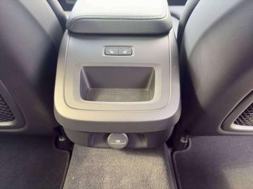 Volvo V60 Plus Dark B4 Mild-Hybrid Benzin*Head-Up*360 