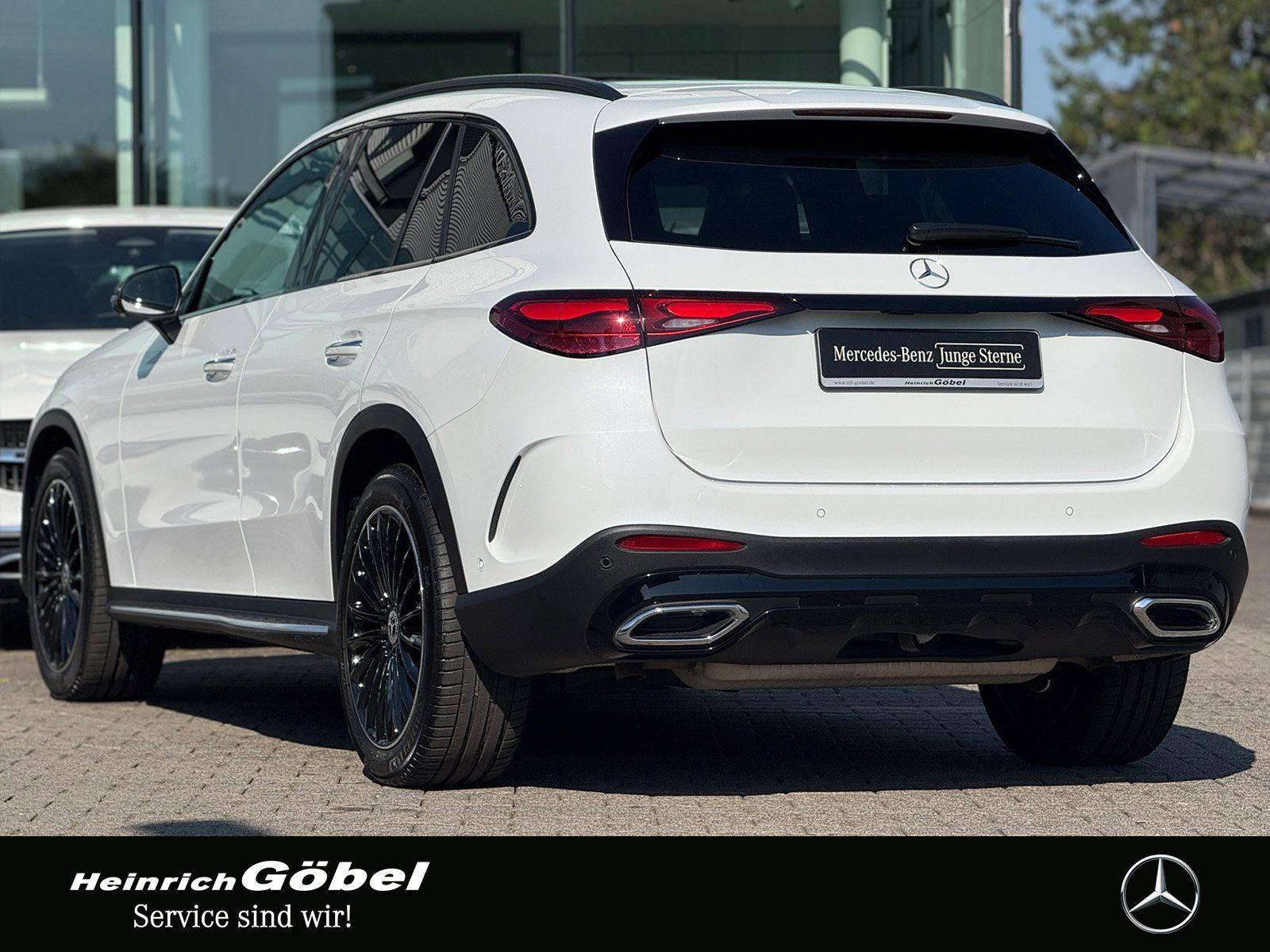 Fahrzeugabbildung Mercedes-Benz GLC 300 AMG*FULL*HEAD-UP*BURMESTER*AHK*SITZKLIMA