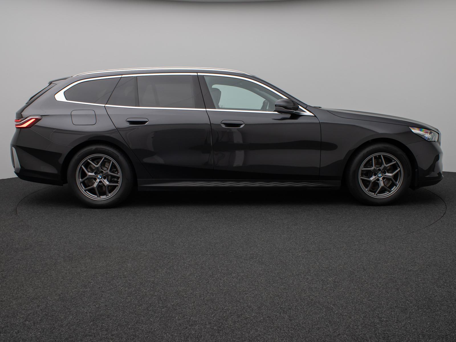 BMW 520 d Kamera DAB DrivingAssist Sport LED 18Zoll, миниатюра 5