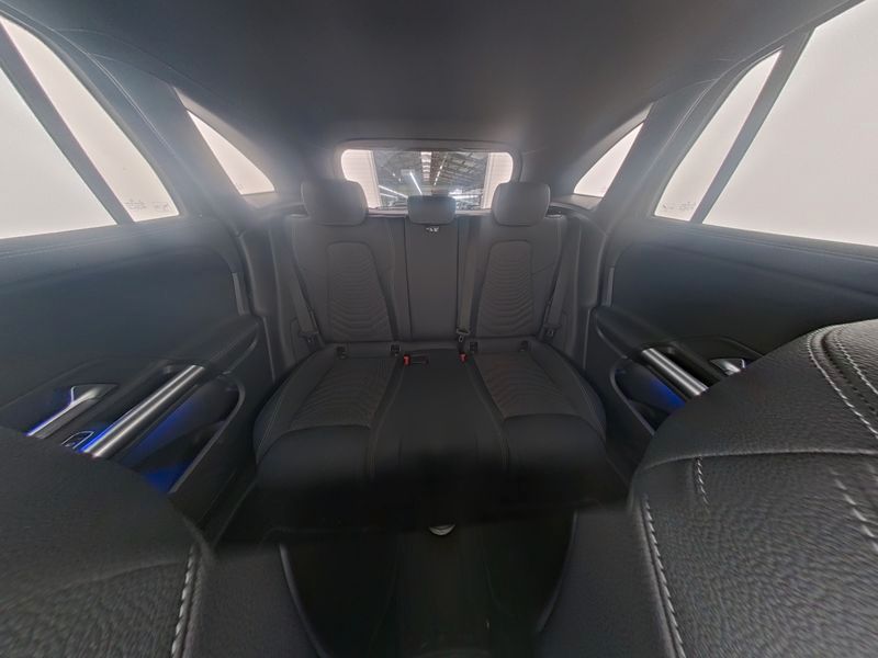 Fahrzeugabbildung Mercedes-Benz GLA 250 e Progressive AHK+Pano+Night+360°+Distr