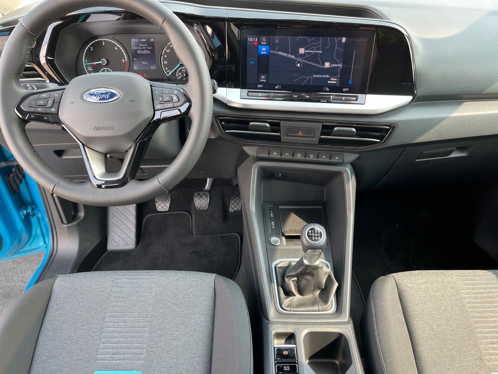 Fahrzeugabbildung Ford Tourneo Connect Lang (L2) Activ