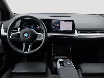 BMW 218 Active Tourer - 11