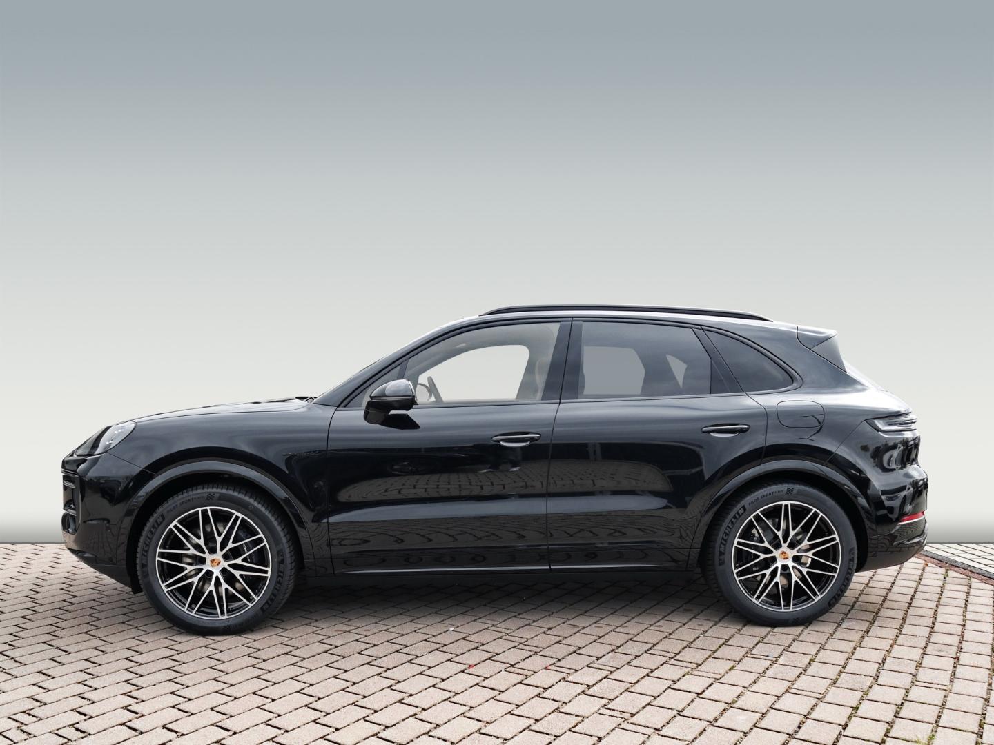 Porsche Cayenne E-Hybrid Black Edition sofort lieferbar