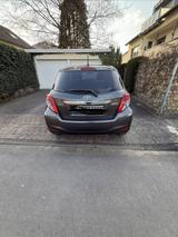 Toyota Yaris 1,33-l-Dual-VVT-i Life Life - Toyota Yaris: 1.3