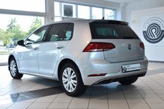 VW Golf VII Lim IQ.DRIVE~ACC~Navi~Parklenkassistent