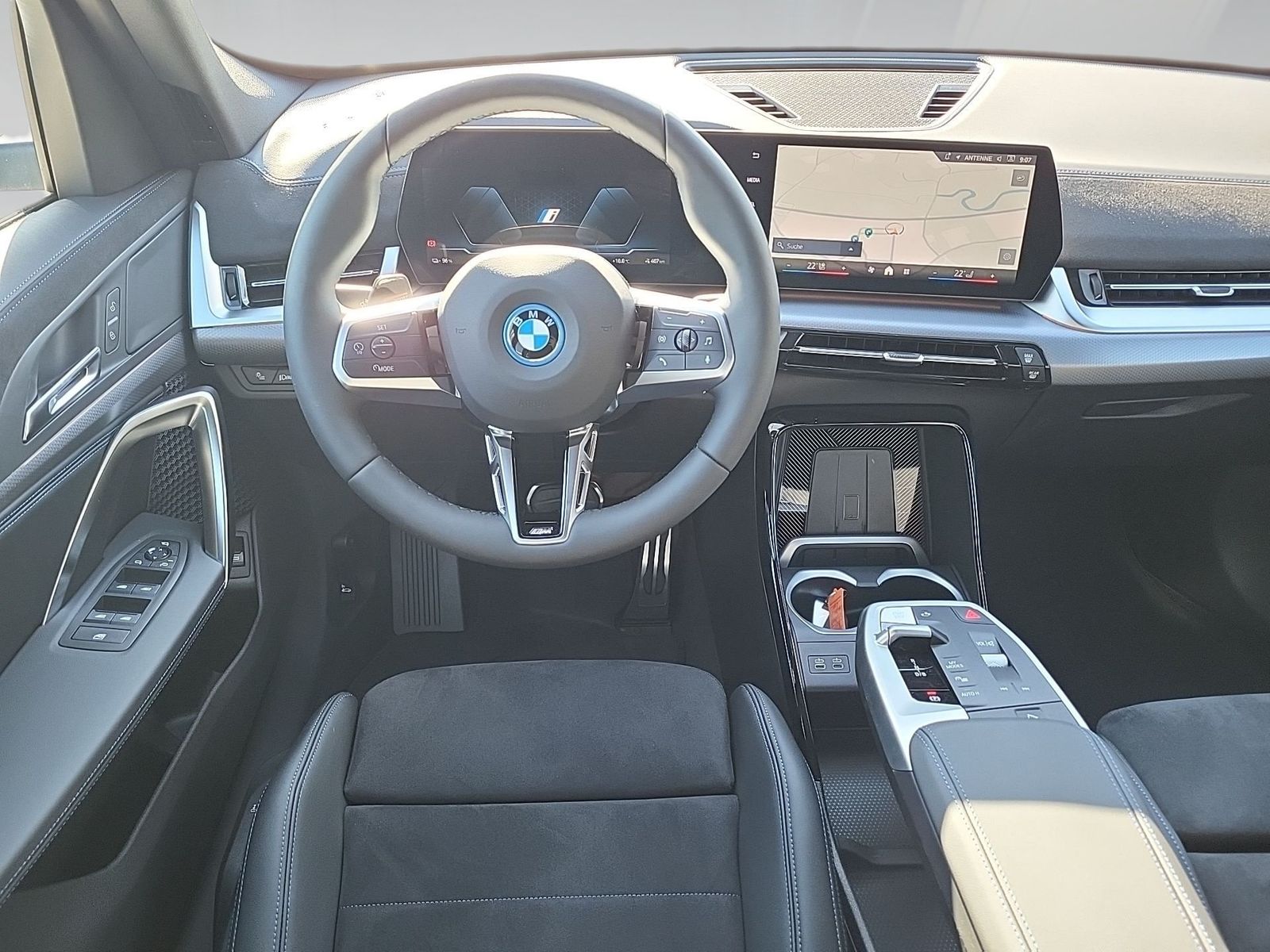 BMW iX1 - Bild 7