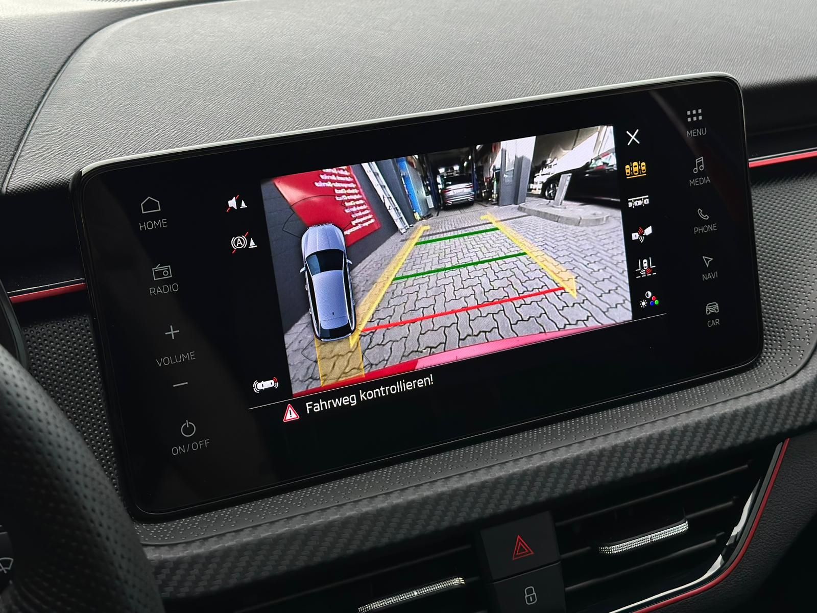 SKODA Scala 1.5TSI MONTE CARLO* MATRIX#SHZ#LH#PANO#NAV - Image 21