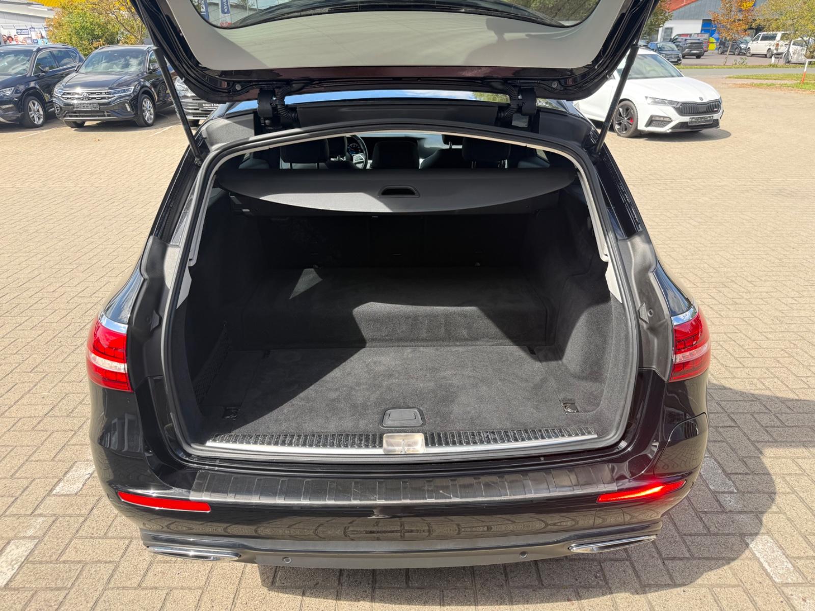 Mercedes-Benz E-Class de 4-Matic,Night,AHK,T-Leder,Tot-Wink, миниатюра 12