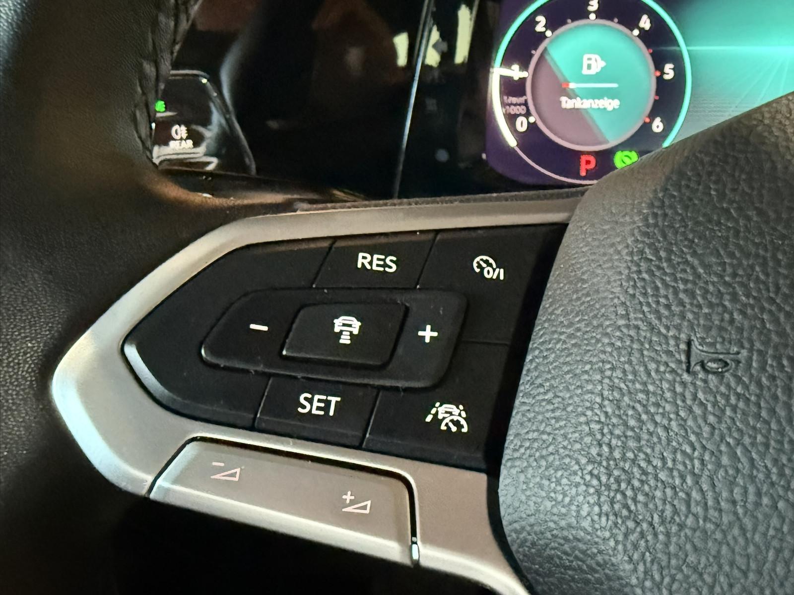 Volkswagen Golf Variant 2,0 TDI DSG Navi*LED*ACC*Alu17 ́*App, миниатюра 19