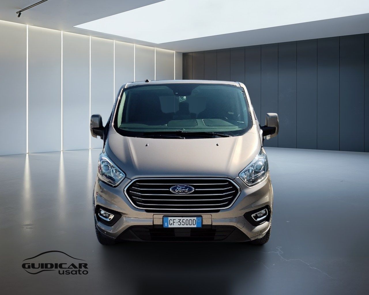 Ford FORD Tourneo Custom 320 2018 - tourneo custom 32 imagem 2