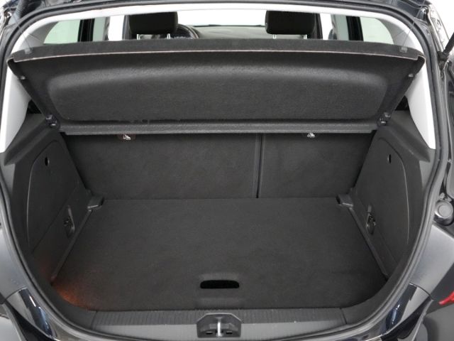 Corsa E COLOR EDITION+SITZHEIZUNG+LENKRADHEIZUNG