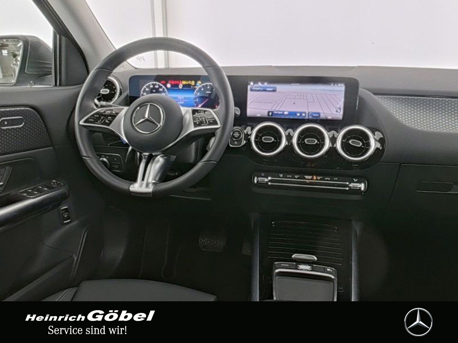 Fahrzeugabbildung Mercedes-Benz GLA 200 Progressive TOTWINKELASSISTENT+KAMERA